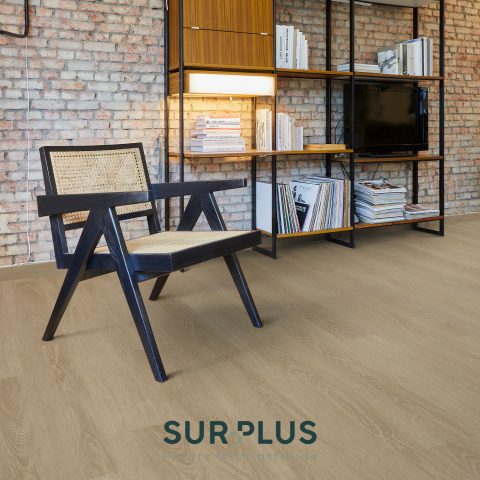 pavimento effetto legno coretec surplus modello oak 73 ambientata