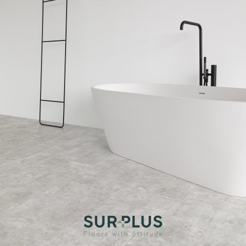 pavimento effetto gres coretec surplus modello graphic 93 ambientata