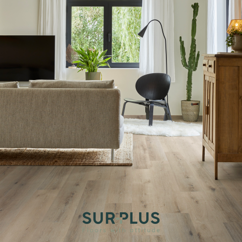 pavimento effetto legno coretec surplus modello oak 55 ambientata