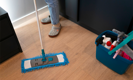 prodotti per la pulizia del parquet